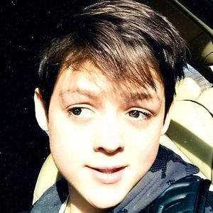 Meet your Posher, Lucas